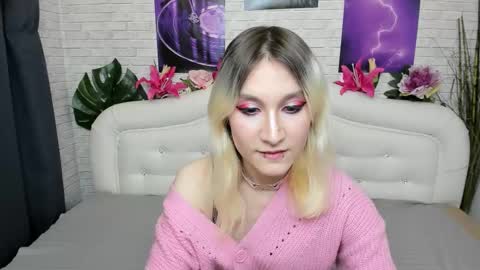Snapshot of robinkhelless chatting on February 21, 4:29 am robin khelless online show from February 21, 4:29 am