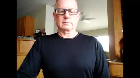 robo0000 online show from March 16, 7:18 pm