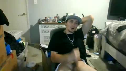 Rob witha 8 online show from November 22, 1:15 am