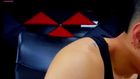 santos online show from February 18, 6:30 pm