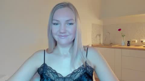 rock__baby online show from November 22, 4:33 am