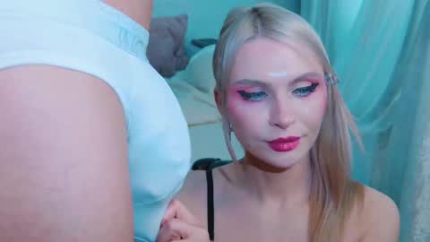 Lina and Den online show from March 9, 10:53 am