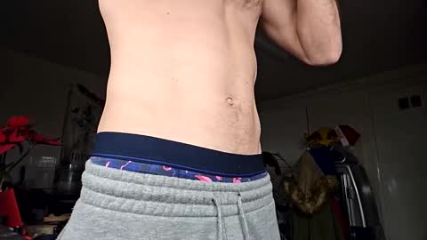 roddeep69 online show from December 18, 5:37 am