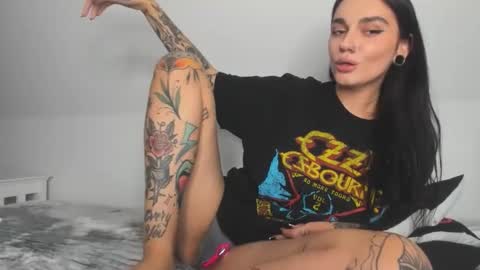 Snapshot of rokiinbaby chatting on October 22, 7:15 pm rokiinbaby online show from October 22, 7:15 pm