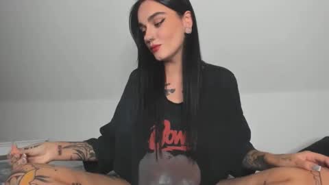 Snapshot of rokiinbaby chatting on October 14, 7:39 pm rokiinbaby online show from October 14, 7:39 pm