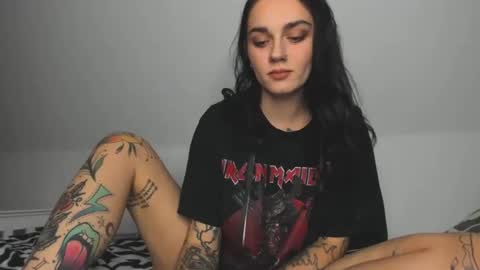 Snapshot of rokiinbaby chatting on January 12, 8:57 pm rokiinbaby online show from January 12, 8:57 pm