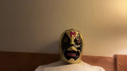 roland_96 online show from October 30, 5:30 am