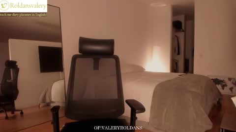 Valery Roldans online show from March 6, 3:05 am