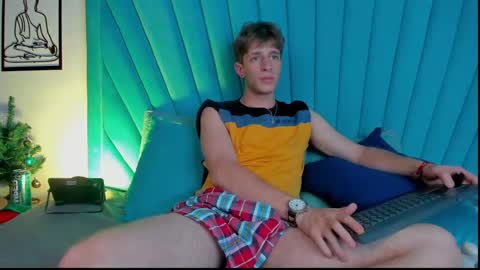 Romeo Ricci online show from December 12, 4:53 pm