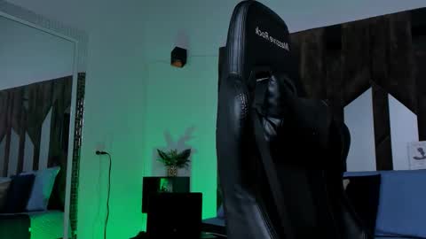 Romeo Ricci online show from January 11, 11:55 pm