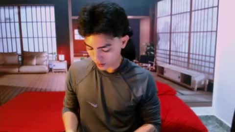 Romeo online show from November 5, 7:27 pm