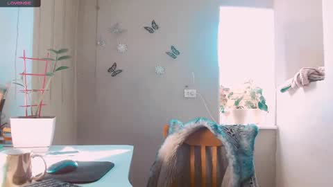 rosa843850 online show from January 5, 11:48 am