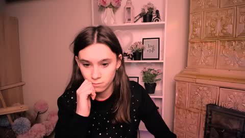 Rose online show from April 3, 6:53 am