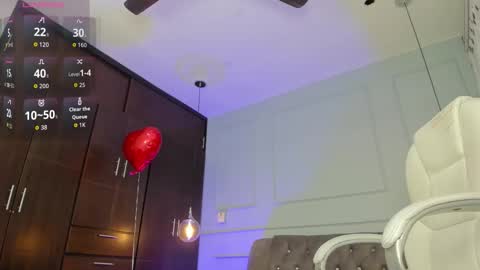 rose__monroe online show from February 14, 8:44 pm