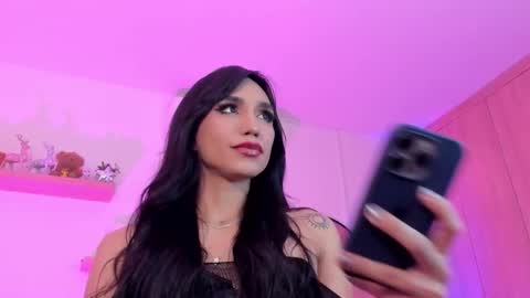 Rose Saenz online show from December 13, 8:04 pm