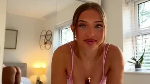 Bella  online show from March 5, 7:17 am