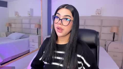 Rose online show from October 21, 2:10 pm