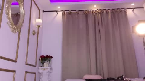 rosedelic online show from April 15, 5:22 am