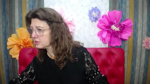 RoseHille online show from November 29, 6:21 am