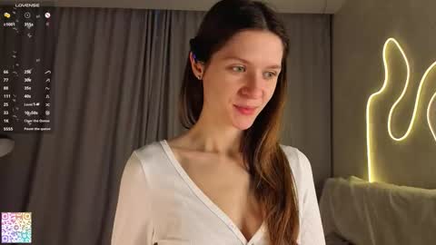 Graise online show from October 17, 4:16 am