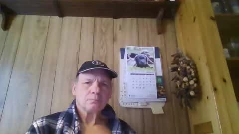 roses2u1958 online show from March 17, 11:04 am