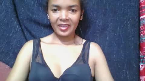 rosia685234 online show from March 23, 9:25 am