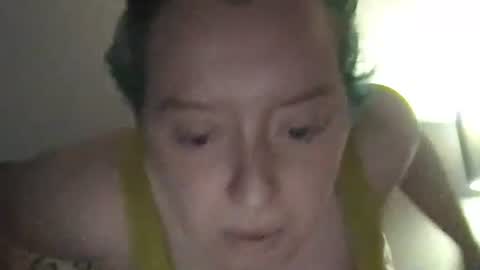 rosie8965804 online show from December 21, 8:43 am