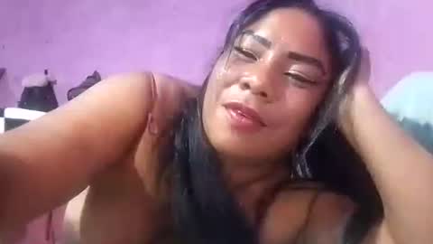 rosmerynavarro online show from December 28, 5:33 am