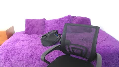 Snapshot of rosse77_ chatting on September 23, 12:21 pm rosse online show from September 23, 12:21 pm