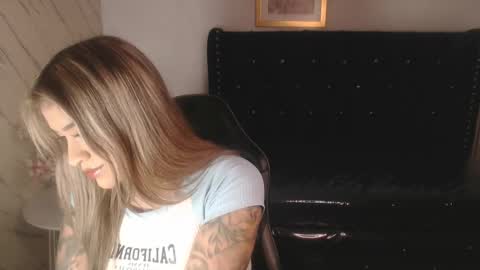 rosse jeane v online show from January 15, 2:26 pm