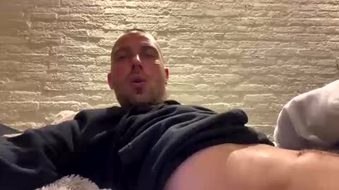 rotteei1 online show from November 13, 7:27 pm