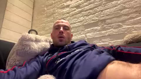 rotteei1 online show from January 11, 1:39 pm