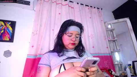 rous_25 online show from March 30, 1:55 pm