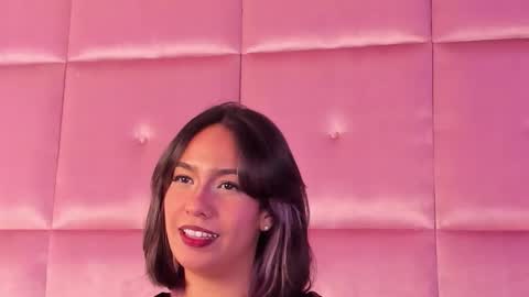 rousewhitte online show from February 1, 1:57 am