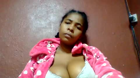 rovaelyah online show from June 13, 1:21 pm
