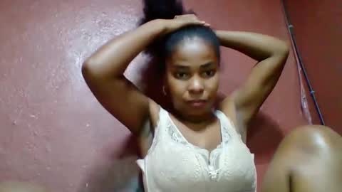 rovaelyah online show from November 22, 1:31 pm