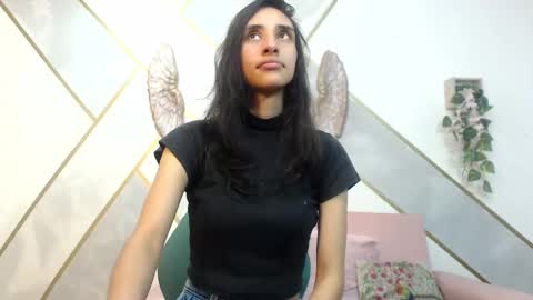   online show from October 24, 8:20 pm