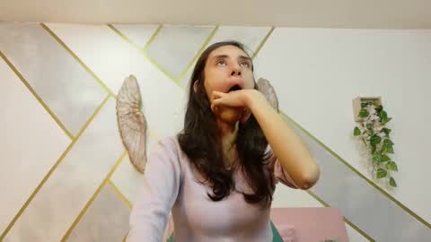   online show from October 27, 8:20 pm