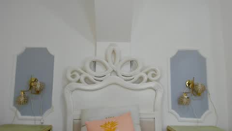 roxana_scott1 online show from October 3, 4:21 am