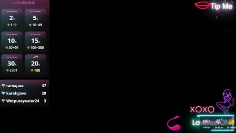 Snapshot of roxaneevans_ chatting on February 26, 1:22 pm Roxane  online show from February 26, 1:22 pm