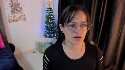  Roxan  online show from December 12, 12:38 am