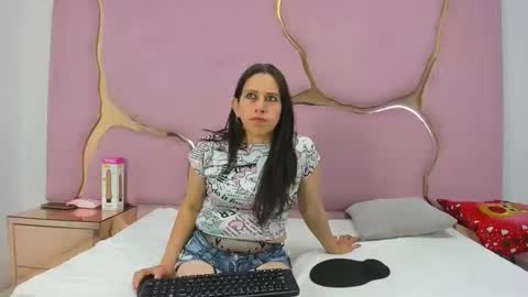 RoxanneBloom online show from December 20, 3:57 am