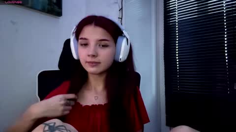 Hana online show from April 9, 2:56 pm