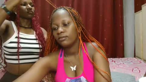 Roxy online show from April 16, 9:39 pm