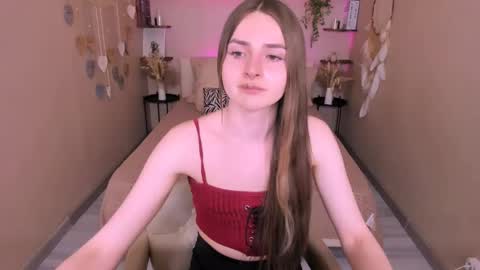 Roxy online show from May 11, 4:04 pm