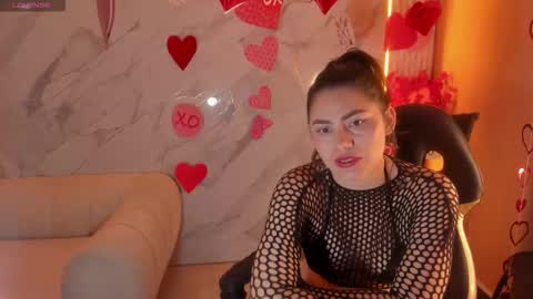 Roxy online show from February 16, 8:29 pm