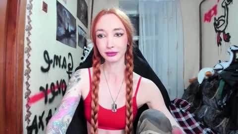 Snapshot of roxy_silver chatting on September 9, 9:26 pm Roxy online show from September 9, 9:26 pm