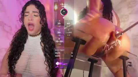 roxylicious_ online show from November 19, 3:22 pm