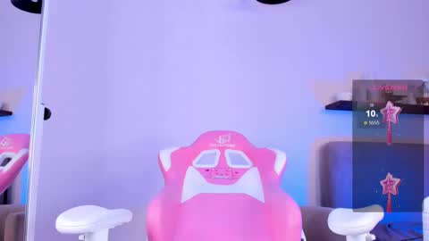 Snapshot of royce_ghost chatting on February 14, 1:08 pm AnikaIm so hot that Ive already burned myself do you want me to set you on fire too online show from February 14, 1:08 pm
