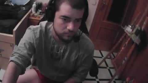 royer04 online show from October 12, 8:54 pm